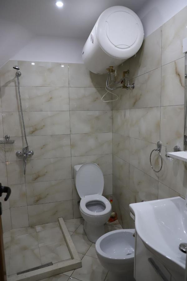 Downtown Apartment 2 Berat Zewnętrze zdjęcie